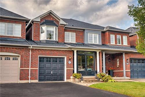 5647 Stella Lane, Burlington, ON - Outdoor With Facade