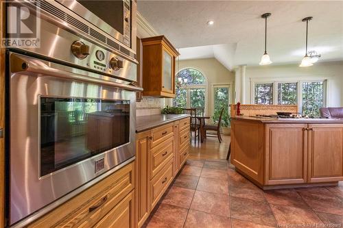 90 Bonaventure Street, Dieppe, NB - Indoor Photo Showing Kitchen