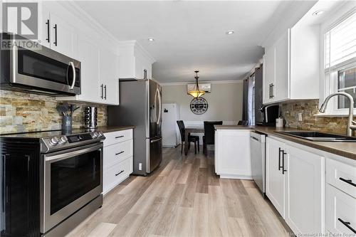 67 Eastwood Avenue, Moncton, NB - Indoor Photo Showing Kitchen With Stainless Steel Kitchen With Upgraded Kitchen