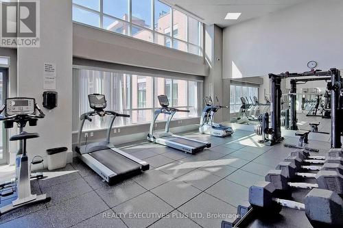 612 - 68 Canterbury Place, Toronto (Willowdale West), ON - Indoor Photo Showing Gym Room