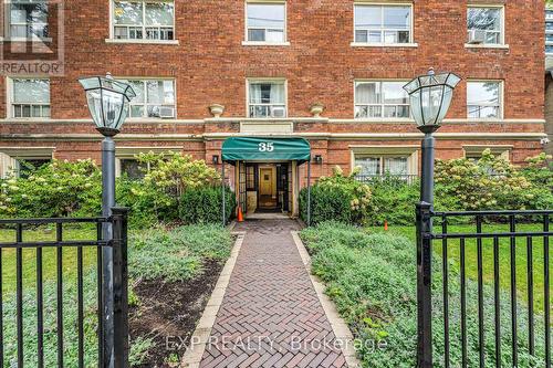 207 - 35 Raglan Avenue, Toronto (Humewood-Cedarvale), ON - Outdoor