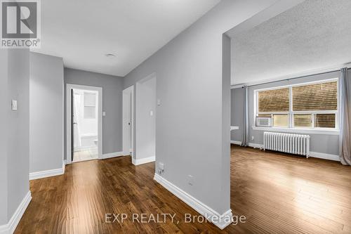 207 - 35 Raglan Avenue, Toronto (Humewood-Cedarvale), ON - Indoor Photo Showing Other Room