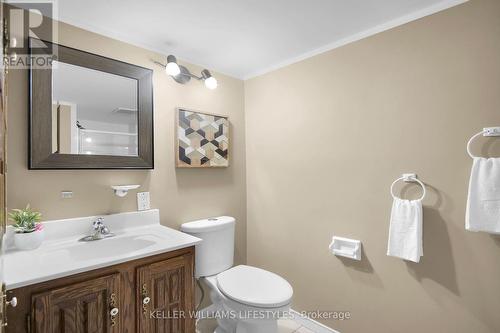 259 Brunswick Crescent, London, ON - Indoor Photo Showing Bathroom