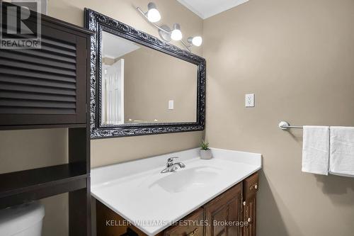 259 Brunswick Crescent, London, ON - Indoor Photo Showing Bathroom