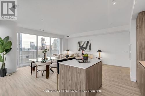 5511 - 55 Cooper Street, Toronto (Waterfront Communities), ON - Indoor