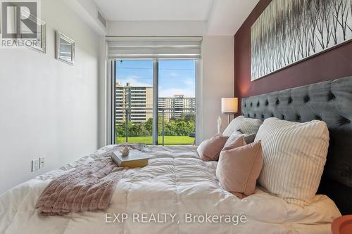 510 - 3237 Bayview Avenue, Toronto (Bayview Woods-Steeles), ON - Indoor Photo Showing Bedroom