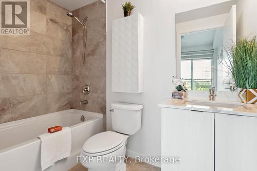 510 - 3237 Bayview Avenue, Toronto (Bayview Woods-Steeles), ON - Indoor Photo Showing Bathroom