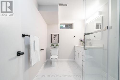 1136 Brimley Road, Toronto (Bendale), ON - Indoor Photo Showing Bathroom