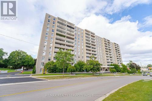 907 - 2 Glamorgan Avenue, Toronto (Dorset Park), ON - Outdoor With Balcony With Facade