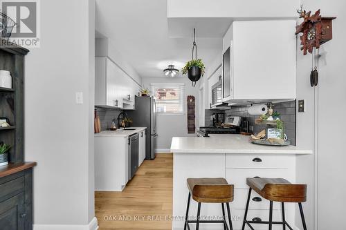 1379 Wilton Avenue, London, ON - Indoor Photo Showing Kitchen