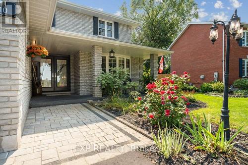 10 Thompson Court S, Belleville, ON - Outdoor With Deck Patio Veranda