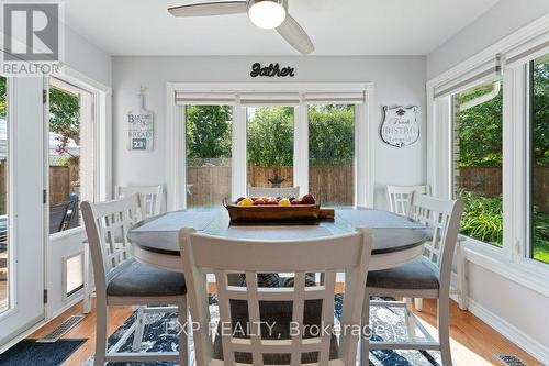 10 Thompson Court S, Belleville, ON - Indoor Photo Showing Dining Room