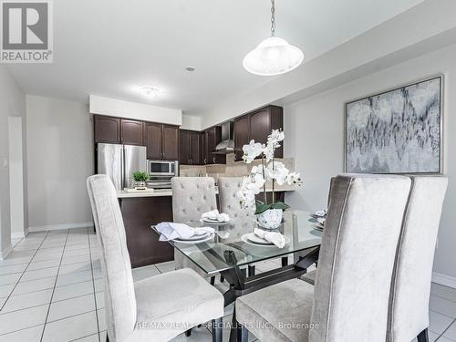 7 Loomis Road, Brampton (Northwest Brampton), ON - Indoor Photo Showing Dining Room