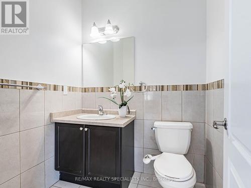 7 Loomis Road, Brampton (Northwest Brampton), ON - Indoor Photo Showing Bathroom