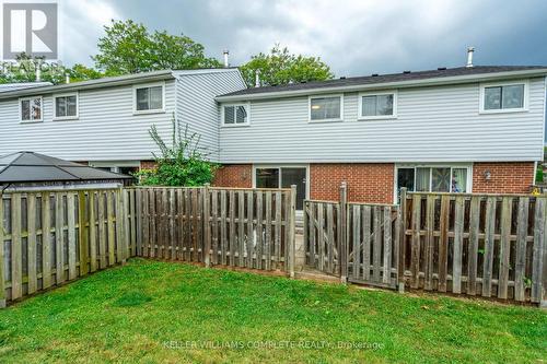 38 - 890 Limeridge Road E, Hamilton (Berrisfield), ON - Outdoor With Exterior