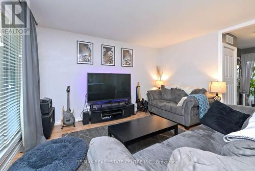 56 William Street, Orangeville, ON - Indoor Photo Showing Living Room