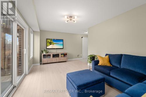 29 Oliana Way, Brampton, ON - Indoor Photo Showing Living Room