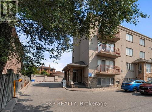 403 - 2615 Keele Street, Toronto (Maple Leaf), ON - Outdoor With Balcony