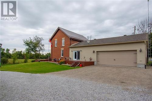 1221 Drummond Concession 1 Road, Perth, ON - Outdoor