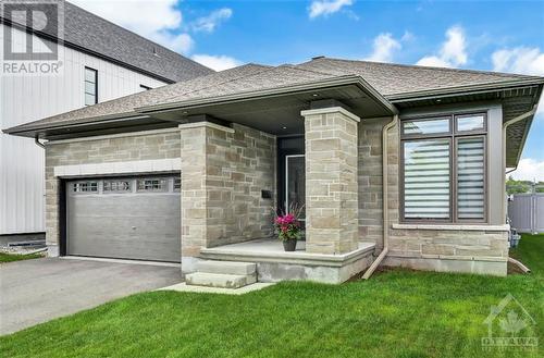 608 Gendarme Circle, Ottawa, ON - Outdoor