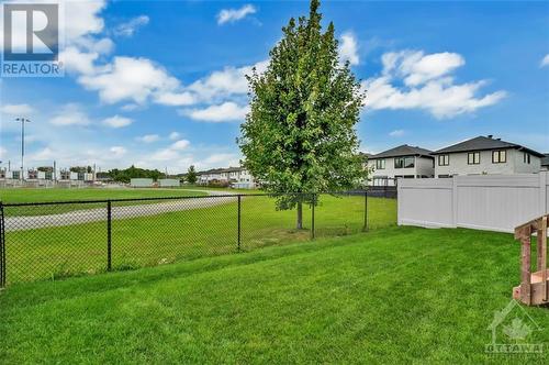 608 Gendarme Circle, Ottawa, ON - Outdoor