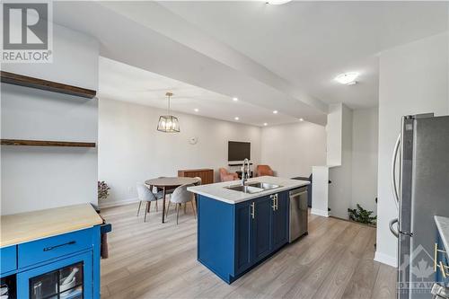 209 Attwell Private, Kanata, ON - Indoor Photo Showing Kitchen