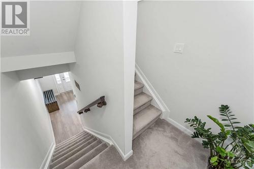 209 Attwell Private, Kanata, ON - Indoor Photo Showing Other Room