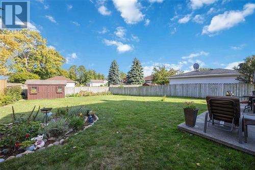 808 Amsterdam Court, Sarnia, ON - Outdoor With Backyard