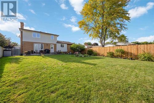 808 Amsterdam Court, Sarnia, ON - Outdoor