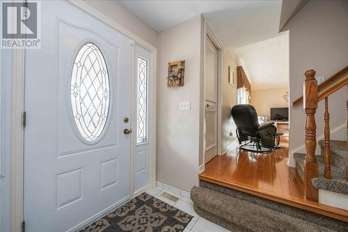 808 Amsterdam Court, Sarnia, ON - Indoor Photo Showing Other Room