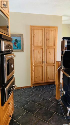 311 W 1St Street, Alida, SK - Indoor Photo Showing Kitchen