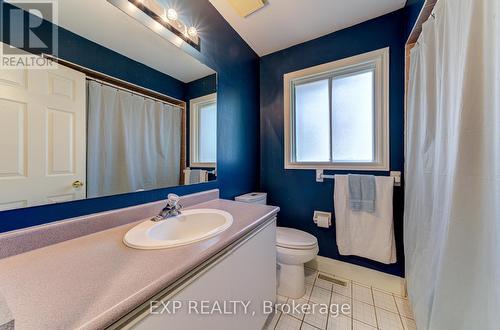 141 Wasaga Sands Drive, Wasaga Beach, ON - Indoor Photo Showing Bathroom