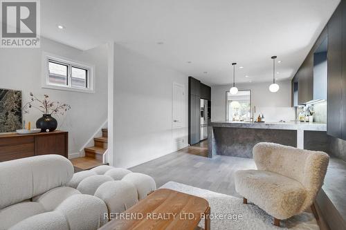 35 Chryessa Avenue, Toronto (Rockcliffe-Smythe), ON - Indoor Photo Showing Living Room