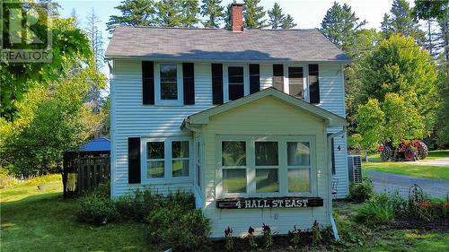 4 Hall Street, Gore Bay, Manitoulin Island, ON - Outdoor