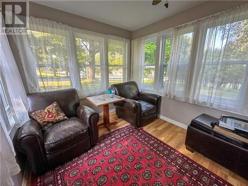 4 Hall Street, Gore Bay, Manitoulin Island, ON - Indoor Photo Showing Living Room