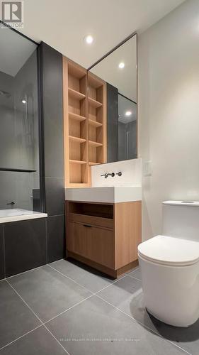 3207 - 55 Charles Street E, Toronto, ON - Indoor Photo Showing Bathroom