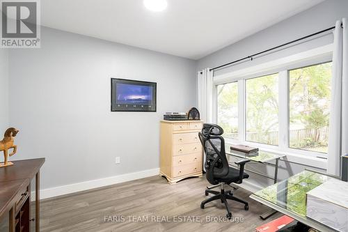 94 42Nd Street S, Wasaga Beach, ON - Indoor Photo Showing Office