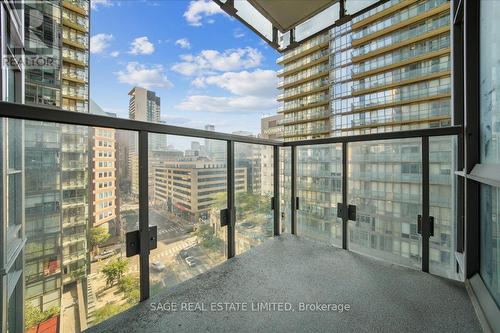 902 - 37 Grosvenor Street, Toronto (Bay Street Corridor), ON - Outdoor With Balcony