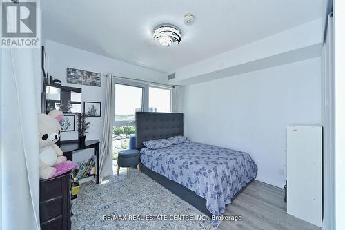 612 - 2150 Lawrence Avenue, Toronto (Wexford-Maryvale), ON - Indoor Photo Showing Bedroom