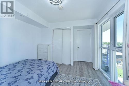 612 - 2150 Lawrence Avenue, Toronto (Wexford-Maryvale), ON - Indoor Photo Showing Bedroom