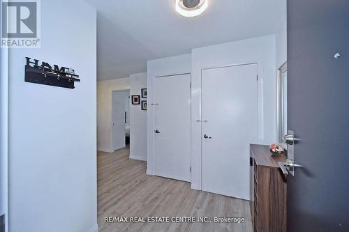 612 - 2150 Lawrence Avenue, Toronto (Wexford-Maryvale), ON - Indoor Photo Showing Other Room