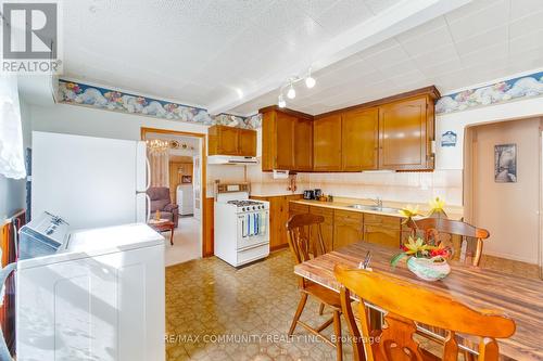 197 South Woodrow Boulevard, Toronto (Birchcliffe-Cliffside), ON - Indoor Photo Showing Laundry Room