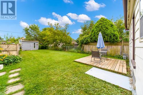 197 South Woodrow Boulevard, Toronto (Birchcliffe-Cliffside), ON - Outdoor With Backyard