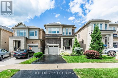 18 Falconridge Terrace, East Gwillimbury (Sharon), ON - Outdoor With Facade