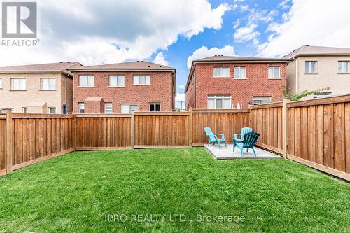 18 Falconridge Terrace, East Gwillimbury (Sharon), ON - Outdoor With Deck Patio Veranda