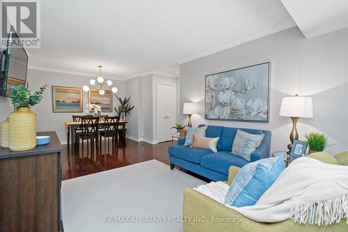 104 - 55 The Boardwalk Way, Markham (Greensborough), ON - Indoor Photo Showing Living Room