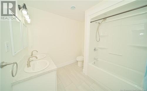 46 Whisperwood Drive, Fredericton, NB - Indoor Photo Showing Bathroom