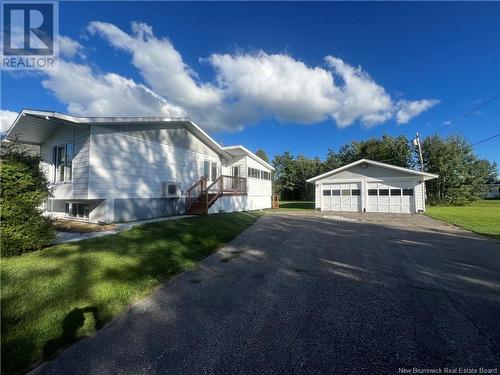 24 Catherine Street, Bathurst, NB - Outdoor