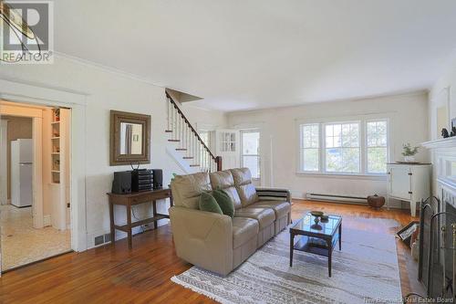 17 Westfield Crescent, Grand Bay-Westfield, NB - Indoor Photo Showing Living Room