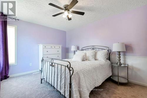 390 Satok Crescent, Milton (Timberlea), ON - Indoor Photo Showing Bedroom